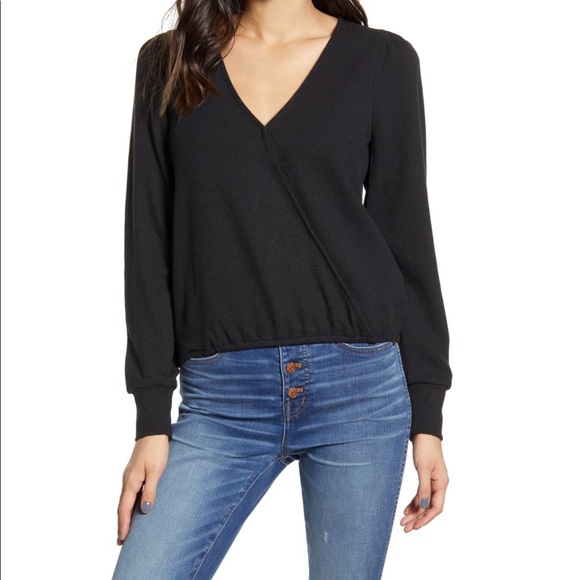 Madewell Tops - Madewell Texture &Thread Puff Sleeve Faux Wrap Top